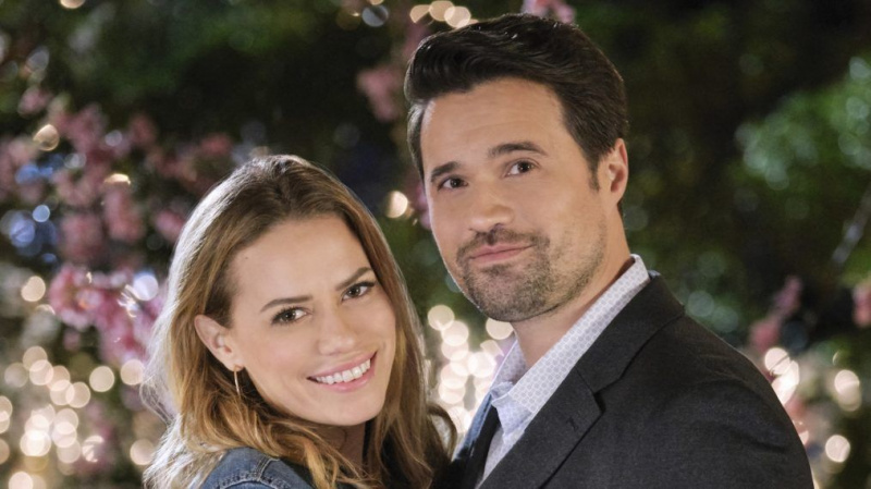 Ottieni i dettagli su 'Just My Type' e altri 3 film caratteristici di Spring Fever