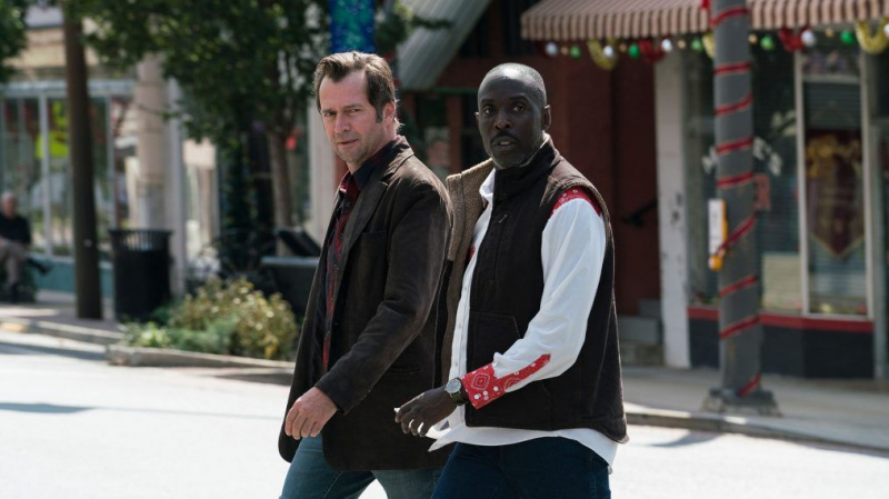 ASSISTA: Teaser para o novo episódio de Hap e Leonard oferece um assustador 'Welcome to Grovetown'