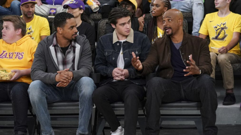 Damon Wayans jr pratar om sin fars återkomst till komedi i 'Happy Together' gästplats