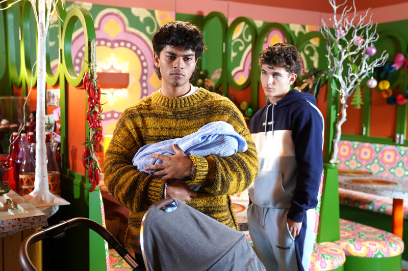 Hollyoaks-spoilerit: Dillion Ray ja Lucas elvyttävät suhteensa uudelleen?