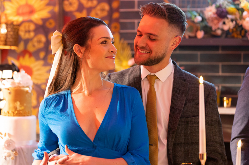   Ziua nunții Ste Hay și James Nightingale în Hollyoaks