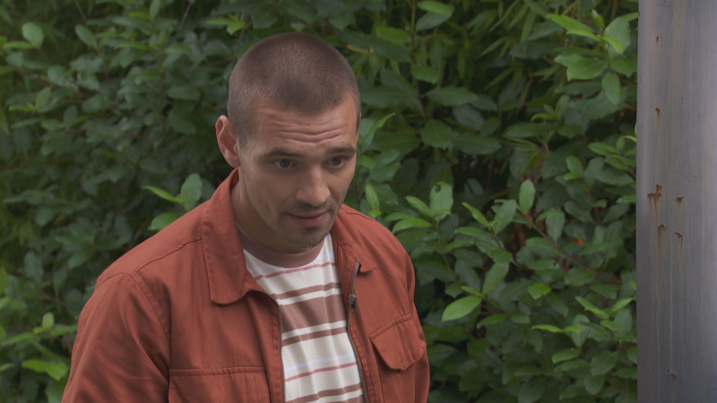 Hollyoaks spojlerji: Abe Fielding je končno ujet?