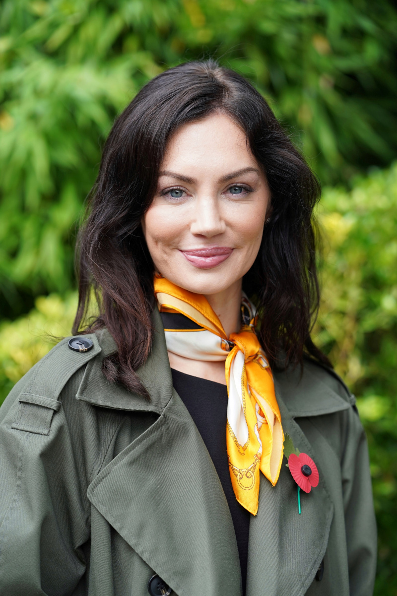   Camilla v Hollyoaks.