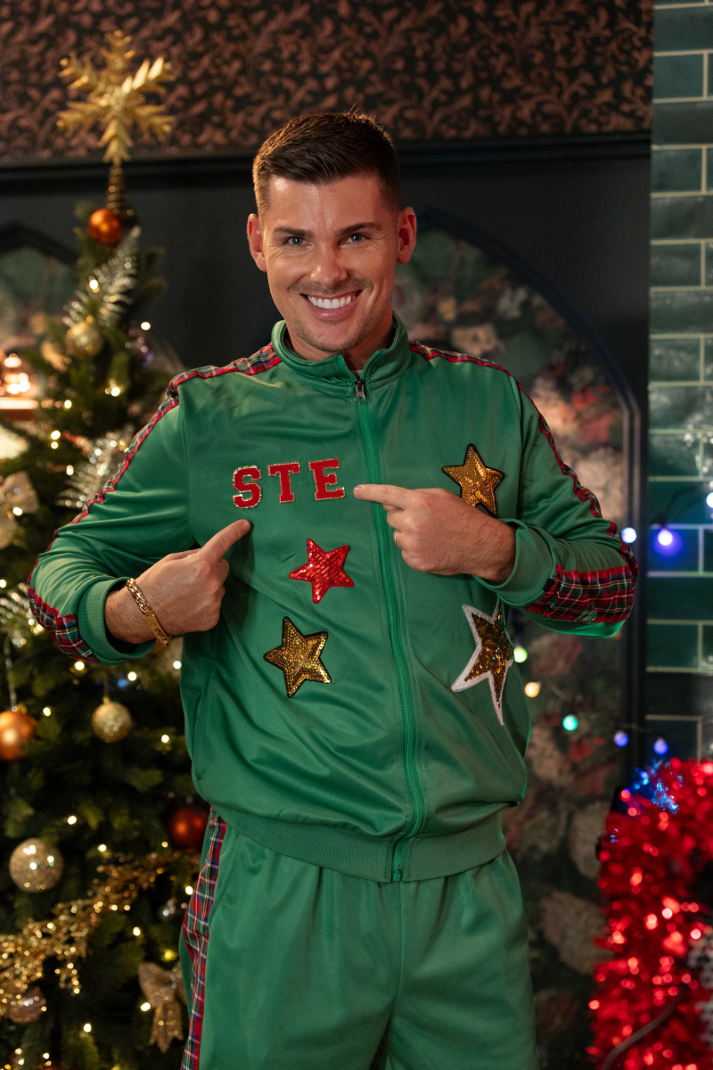   Ti si's Christmas doesn't go to plan