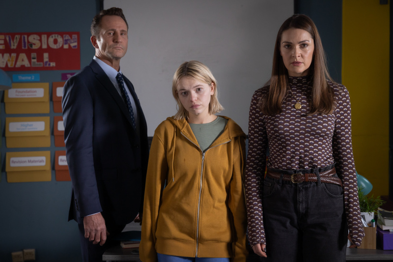   Sienna zachráni Dilly pred Patrickom