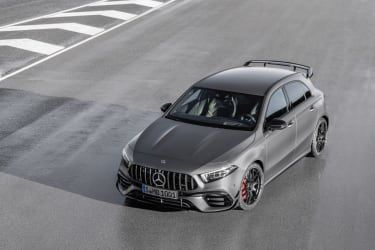 Mercedes-AMG A 45 S 4MATIC + (2019), yhdistetty polttoaineenkulutus: 8,4-8,3 l / 100 km; CO2-päästöt yhdistetyt: 192-189 g / km // Polttoaineenkulutus yhdistetty: 8,4-8,3 l / 100 km; Yhdistetyt CO2-päästöt