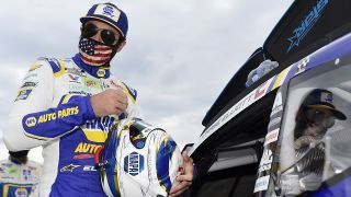 Kaip stebėti NASCAR Consumers Energy 400 lenktynes