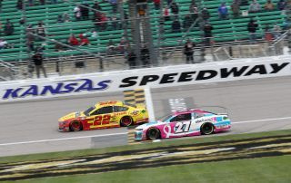 Kuinka katsella NASCAR Autotrader EchoPark Automotive 500 -kilpailua