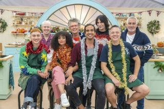 Kuinka katsoa 'The Great Christmas Bake Off' 2021 verkossa kaikkialla maailmassa