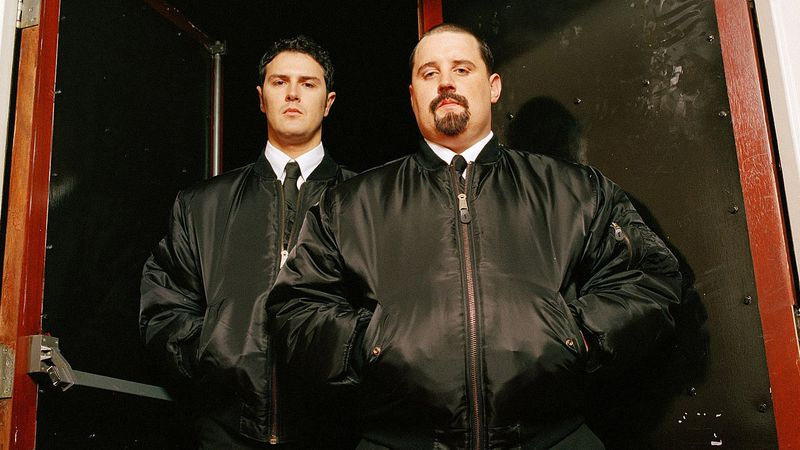 So sehen Sie Phoenix Nights – Max und Paddy (Peter Kay und Paddy McGuinness) von Phoenix Nights