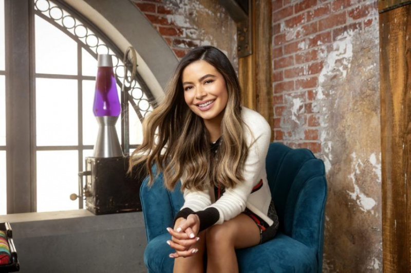 iCarly Miranda Cosgrove Paramount+