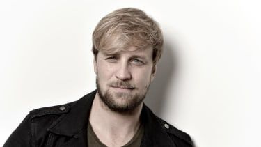 Więcej Egan