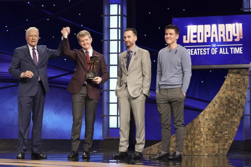 Alexas Trebekas, Kenas Jenningsas, Brado riedamas Jamesas Holzhaueris Jeopardy