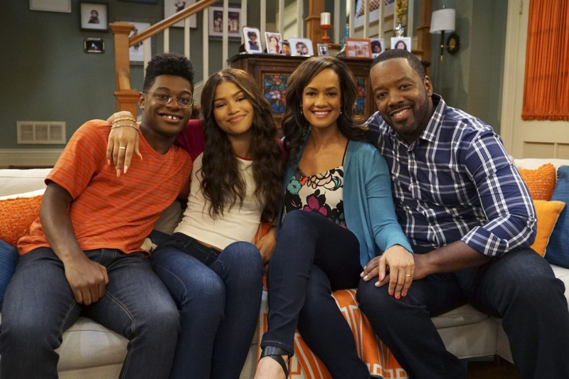 K.C. Undercover obtiene una segunda oportunidad en el juego de espías (FOTOS)