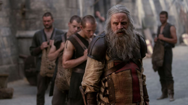 Vēsture paziņo “Knightfall” 2. sezonas pirmizrādes datumu; Skatiet Marku Hamilu darbībā pirmajā piekabē