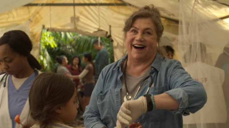 „Metoda Kominsky'ego” dodaje Kathleen Turner jako regularną serię w ostatnim sezonie