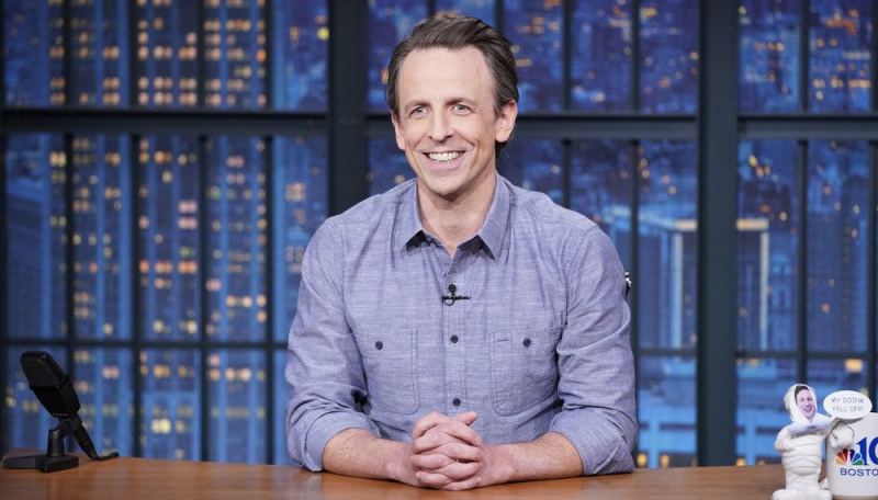 Quatre ans de plus! Seth Meyers prolonge la course « Late Night » jusqu'en 2025