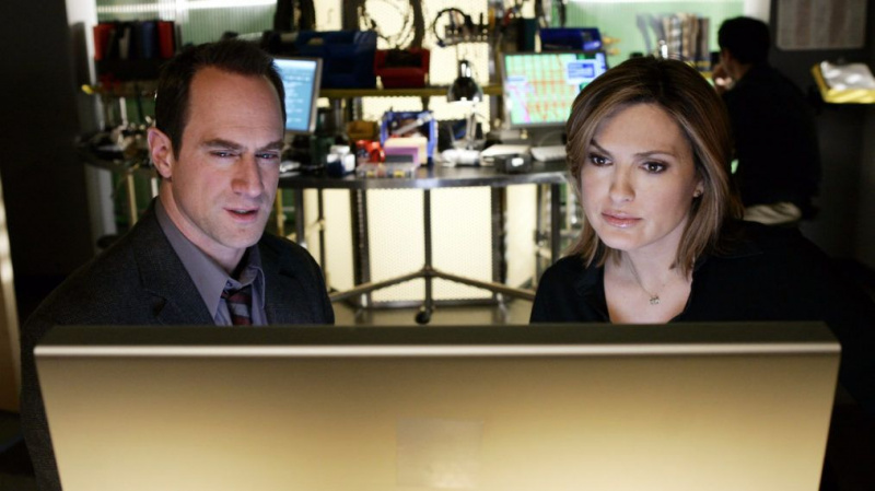 Vale la pena verlo: Christopher Meloni regresa para 'Crimen organizado', 'United States of Al', nuevas temporadas de 'Top Chef', 'Manifest', 'Wipeout' y 'Creepshow', además de '31 días de Oscar'