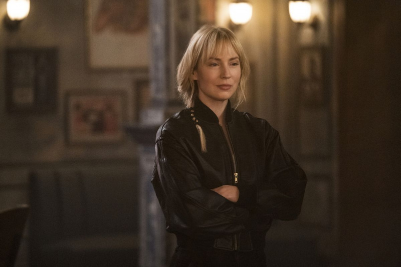 Parker Beth Riesgraf Възвръщане на ливъридж на ливъридж