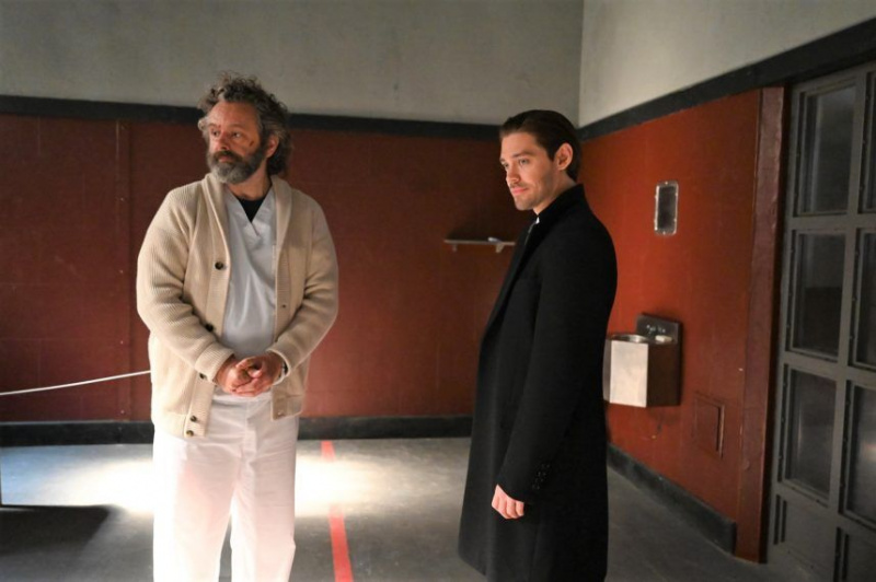 Tapt sønn Michael Sheen Tom Payne