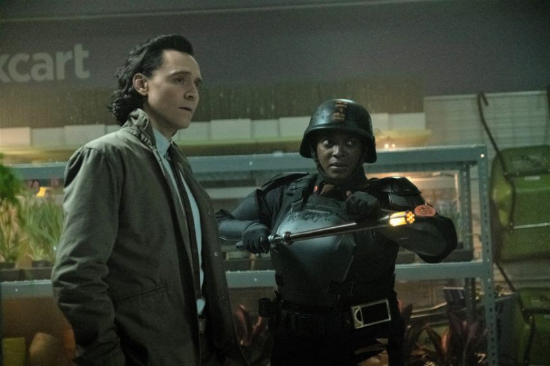 Loki Stagione 1 Tom Hiddleston Wunmi Mosaku