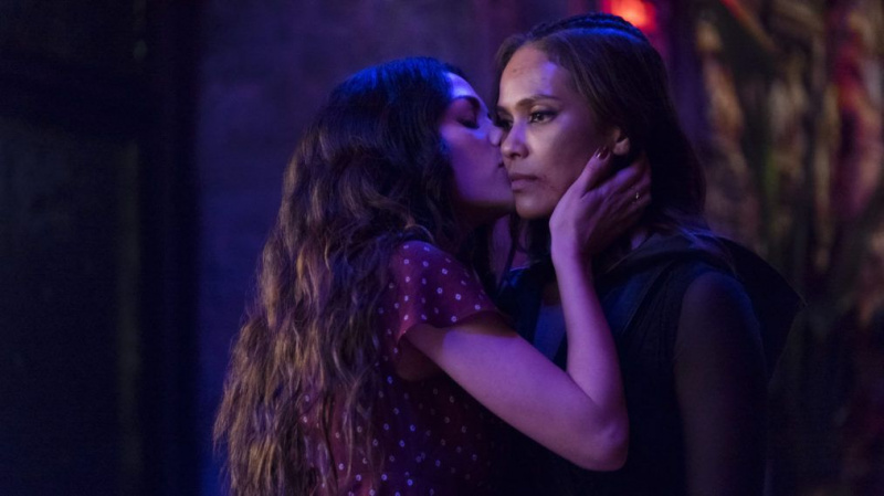 Lucifer Saison 4 Romance Eve Maze