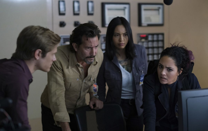 Mac Russ Desi Riley MacGyver Saison 4