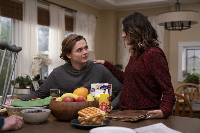 Manifest Season 2 Episode 9 TJ Olive Al-Zuras Journal