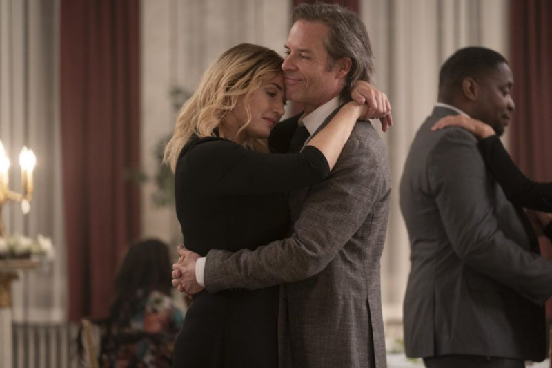 Kate Winslet i Guy Pearce w Mare of Easttown