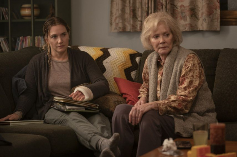 Kate Winslet i Jean Smart w Mare of Easttown odcinek 6