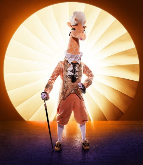 a girafa do cantor mascarado da 4ª temporada