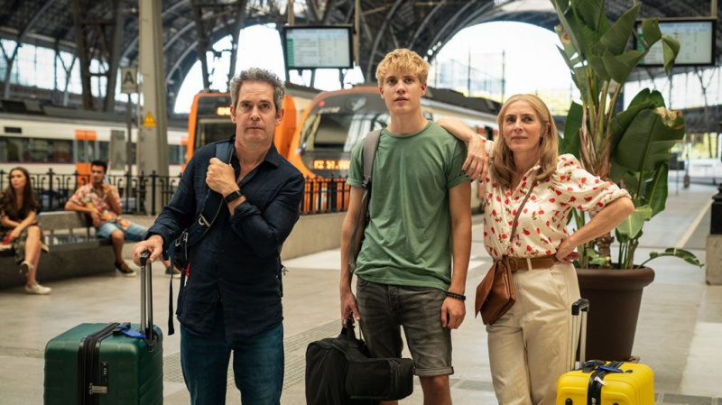 Tom Hollander mówi, że „my” arcydzieła „mamy być historią nadziei”