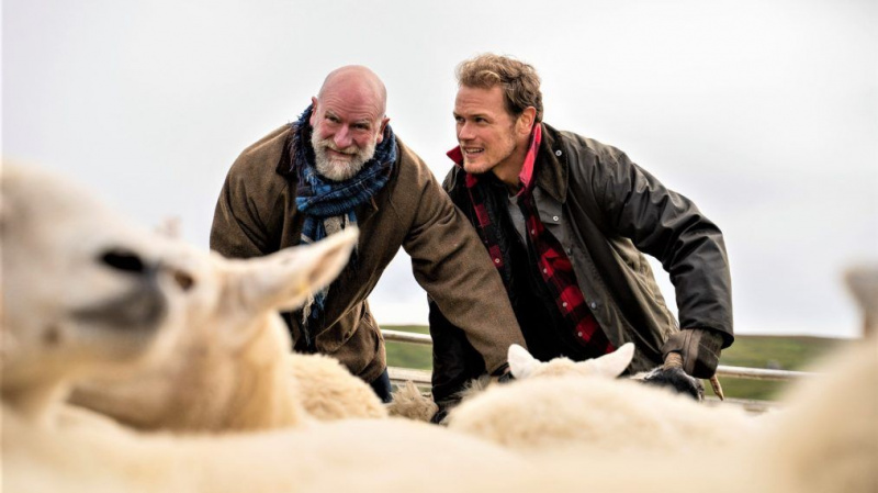 'Men in Kilts': Sam & Graham Wrangle Sheep and Fight Off Midges (RECAP)