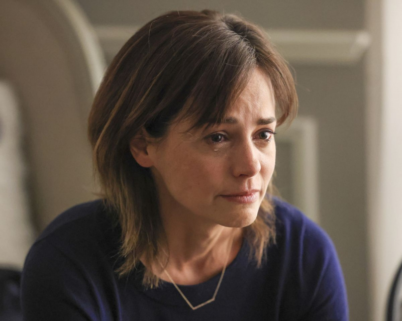 Stephanie Szostak A Million Little Things Staffel 3 Finale Delilah