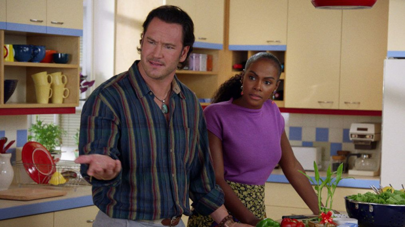 La star 'mixte' Tika Sumpter sur 'Materialism, Capitalism & Big Hair' de la saison 2