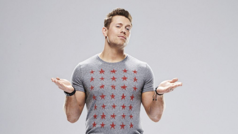 The Miz fala: 'O desafio: campeões x estrelas', cantando para o seu recém-nascido e mais