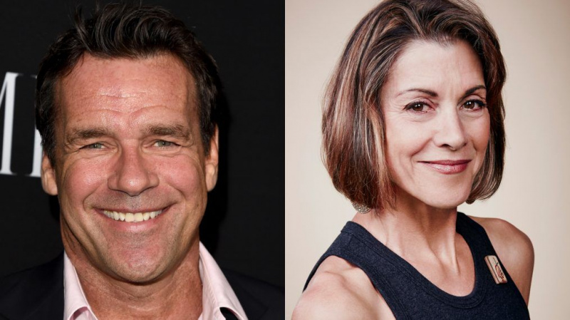 Mamma böcker David James Elliott och Wendie Malick