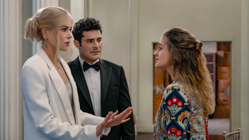 Nicole Kidman, Zac Efron a Joey King vo filme A Family Affair