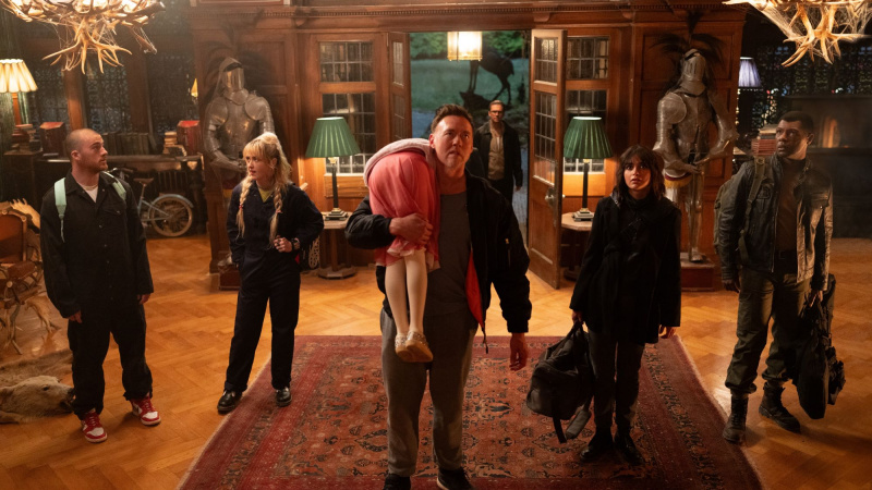   Angus Cloud, Kathryn Newton, Alisha Weir, Kevin Durand, Dan Stevens, Melissa Barrera a William Catlett v Abigail