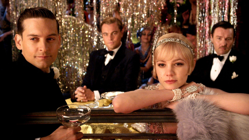   VELIKI GATSBY 2013 Warner Bros film z od l: Toby Maguire, Leonardo DiCaprio, Carey Mulligan, Joel Edgerton