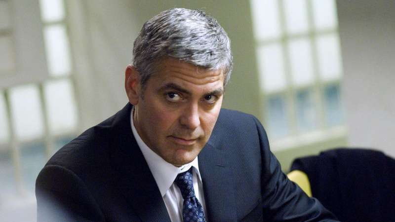   George Clooney en Michael Clayton
