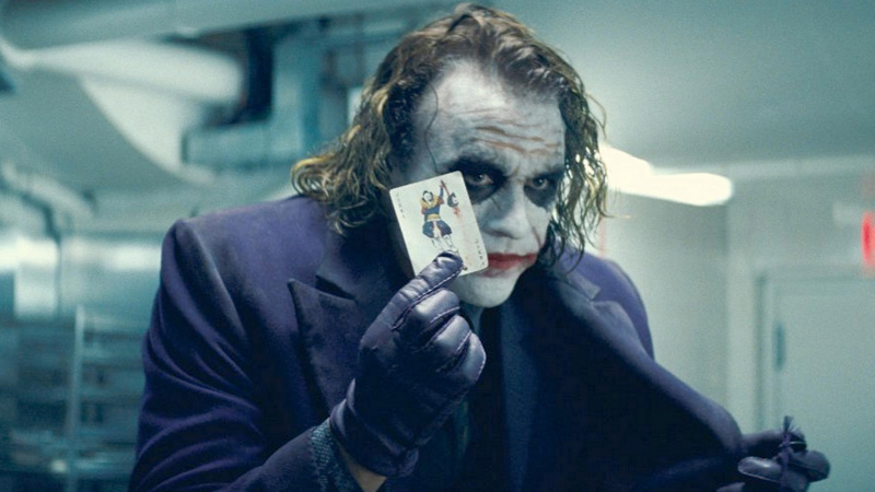   Heath Ledger ako Joker vo filme Temný rytier