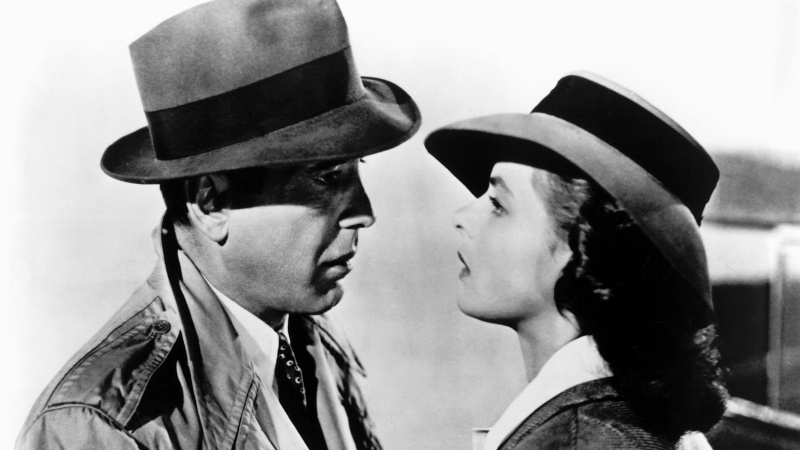   Humphrey Bogart a Ingrid Bergman v Casablance