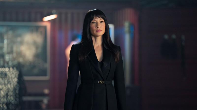 Kırmızı Bir'deki Lucy Liu