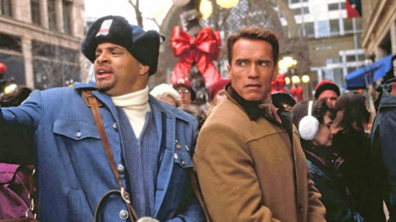   Sinbad e Arnold Schwarzenegger em Jingle All the Way