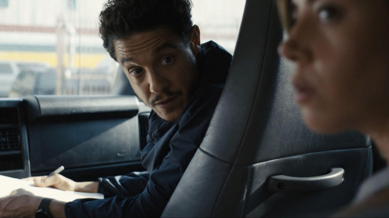   Theo Rossi u Emily the Criminal