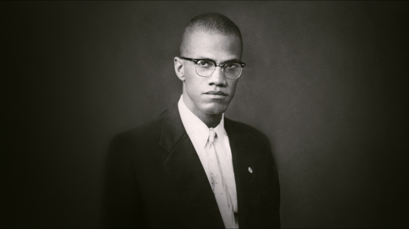 Kan Kardeşleri'nden Malcolm X'in siyah beyaz fotoğrafı: Malcolm X ve Muhammed Ali