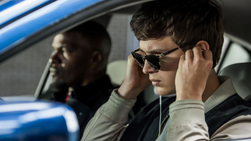   Ο Jamie Foxx και ο Ansel Elgort στο Baby Driver