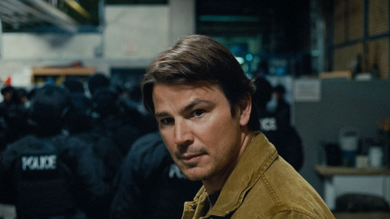 Josh Hartnett vo filme Trap