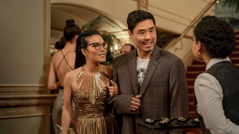   Ali Wong und Randall Park in Always Be My Maybe